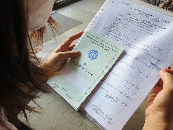 3 trường hợp bị tạm dừng lương hưu theo Luật BHXH mới