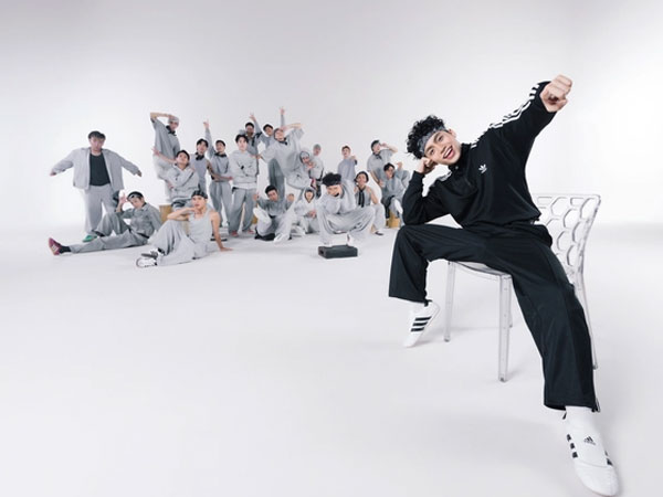 Màu sắc 'độc' - 'lạ' giúp MONO ghi dấu ấn