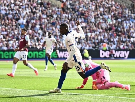 'Chân gỗ' Jackson tung 2 pha kết liễu nhanh, Chelsea bay cao tốp đầu Ngoại hạng Anh
