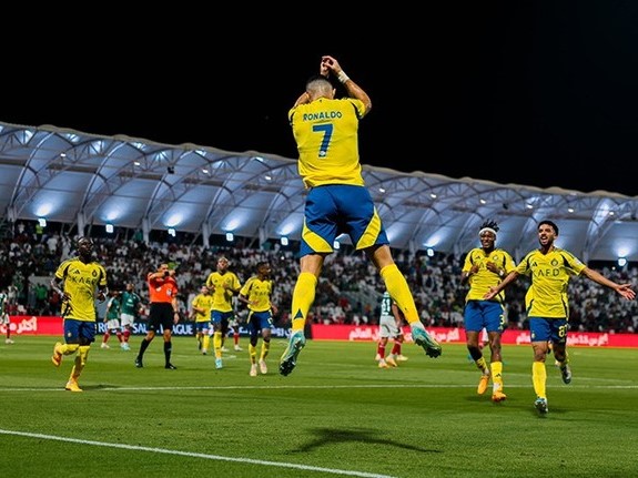 Ronaldo tỏa sáng giúp Al Nassr thắng trận tưng bừng nhất từ đầu mùa