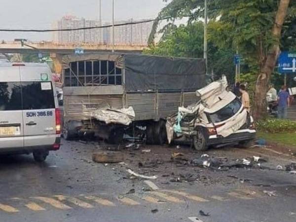 2 người tử vong trong vụ tai nạn liên hoàn ở cửa ngõ TPHCM