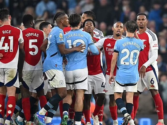 Thống kê chỉ ra đội câu giờ nhiều nhất Premier League, hóa ra thầy trò Pep Guardiola phàn nàn có lý do