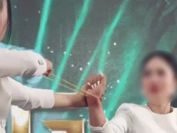 Vụ nữ 'tổng tài' bắn chun để đào tạo bán hàng: BS thốt lên 'quá bạo lực, nguy hiểm, liều lĩnh'