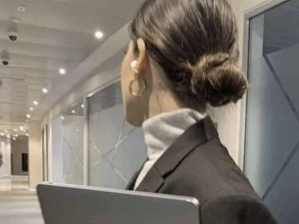 Hé lộ cuộc gọi 2 tiếng trước lúc qua đời của cô gái 26 tuổi làm việc ở Big 4: Sao lại đau xót thế!