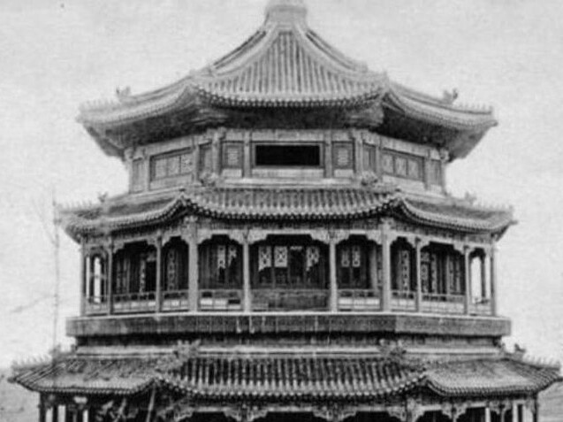 Di Hòa Viên có 2 tòa lầu từng diễn ra chuyện đáng sợ gì mà Càn Long và Từ Hi không dám bước chân vào?
