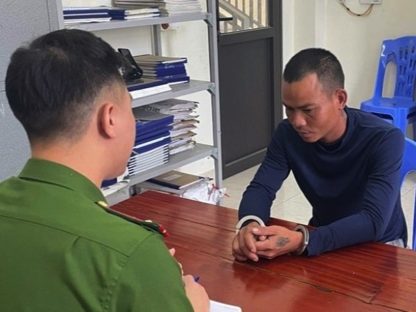 Vi phạm nồng độ cồn, tấn công CSGT