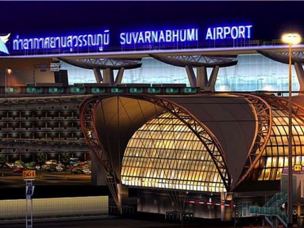 Bắt nữ hành khách dọa bom trên máy bay từ Đà Nẵng đến Bangkok