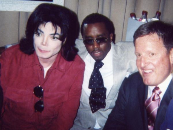 Cuộc gọi trước khi qua đời của Michael Jackson hé lộ bí mật kinh hoàng liên quan tới Diddy?