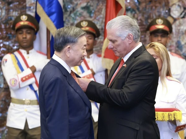 Cuba trao tặng Tổng Bí thư, Chủ tịch nước Tô Lâm Huân chương Jose Marti