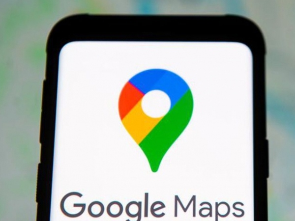 Google tuyên chiến nạn review giả trên Google Maps