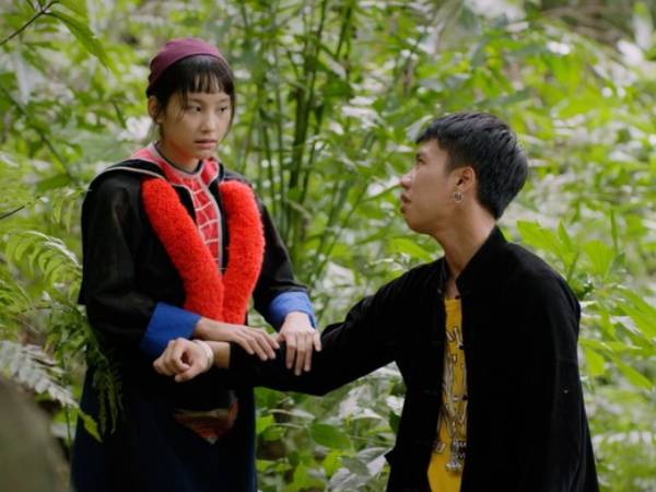 Người đứng sau chuyện tình Pu và Chải