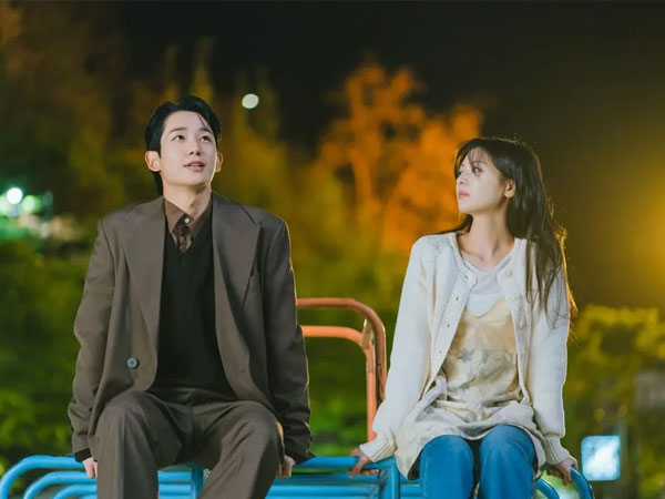 Phim của Jung Hae In bị tẩy chay vì 'ăn cắp trắng trợn', netizen tức giận ủng hộ tác giả gốc kiện đến cùng