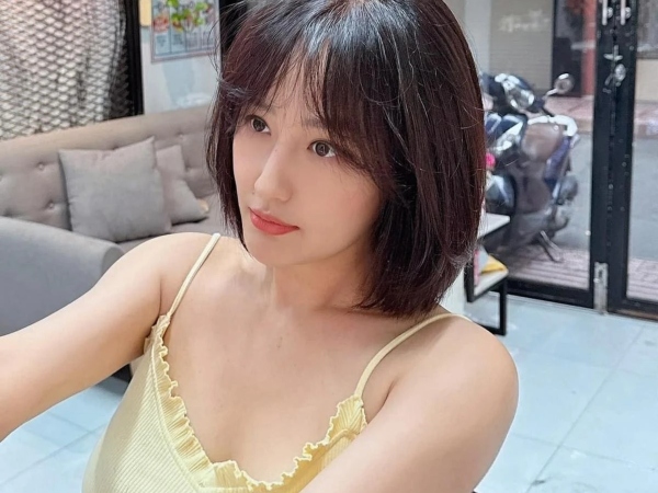 Hoa hậu Mai Phương Thúy xin lỗi fan trong tình trạng say xỉn