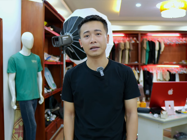 Thông tin chính thức vụ 1 thành viên nổi tiếng trong team Quang Linh Vlogs bị đồn cầm tiền bỏ trốn