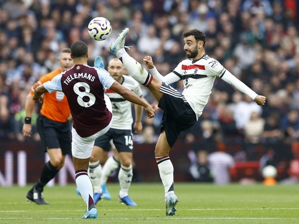 Cầm chân Aston Villa, Man United níu 'ghế' thầy Ten Hag