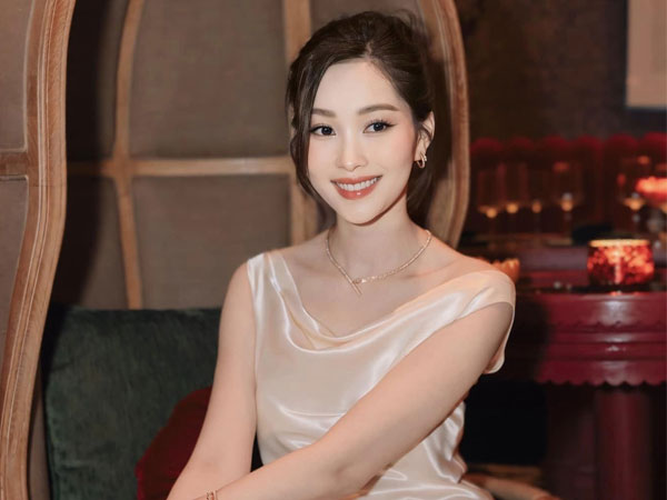 Đặng Thu Thảo được chồng đại gia tặng quà đặc biệt sau thông báo sinh con thứ 3