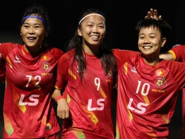 Huỳnh Như tiết lộ điều cực bất ngờ sau cú đúp ở Cúp C1 nữ châu Á