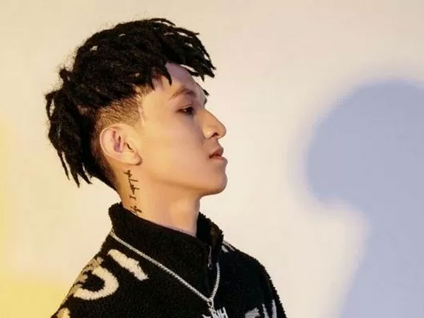 Rapper Bình Gold - tác giả bài 'Bốc bát họ' tiếp tục có sản phẩm gây tranh cãi bởi nội dung phản cảm?
