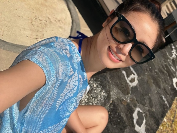 Lâm Tâm Như khoe ảnh diện bikini, nhìn chất lượng làn da tuổi 48 ai cũng bất ngờ