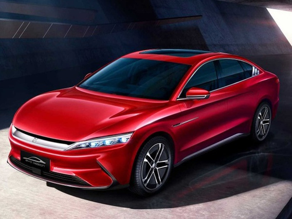 4 mẫu sedan sắp ra mắt: Đều là xe nhập khẩu, một cái tên phổ biến với nhiều gia đình Việt Nam