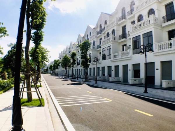 Dòng tiền đang đổ mạnh vào phân khúc biệt thự, nhà liền kề
