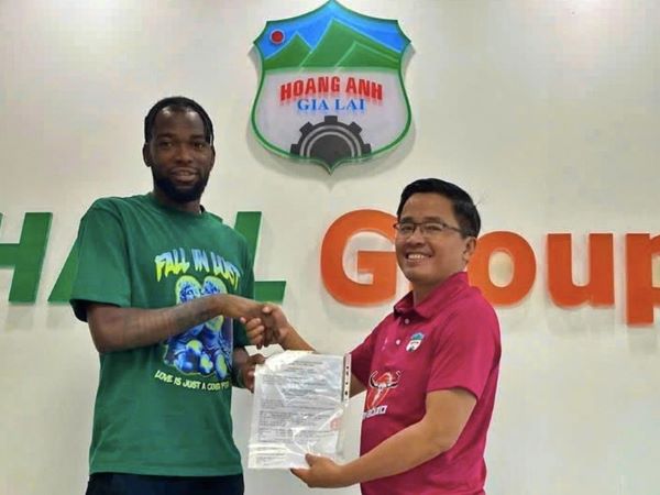 Cầu thủ kiện HAGL lên FIFA: Bị tố cáo vu khống, công an triệu tập gấp