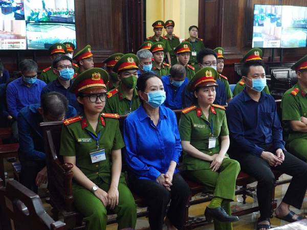 Vụ Vạn Thịnh Phát: Nhà đầu tư trái phiếu Bông Sen có được nhận lại tiền?
