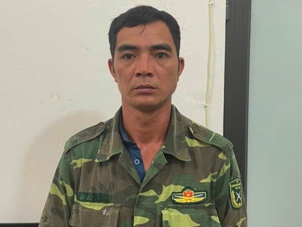 Hà Nội: 'Ghen ăn tức ở', người đàn ông hủy hoại hàng trăm cây đào thế