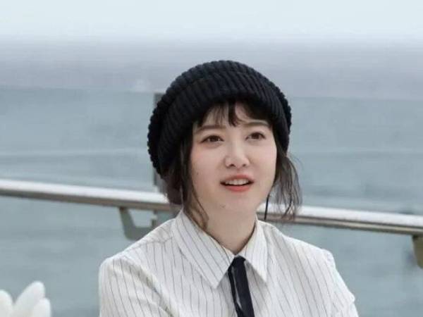 'Nàng cỏ' Goo Hye Sun bỏ vai vì sốc phản vệ, ngất trong nhà tắm