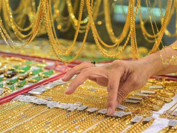 Giá vàng hôm nay 13/10/2024: Chốt tuần tăng vọt, vàng nhẫn sát kỷ lục