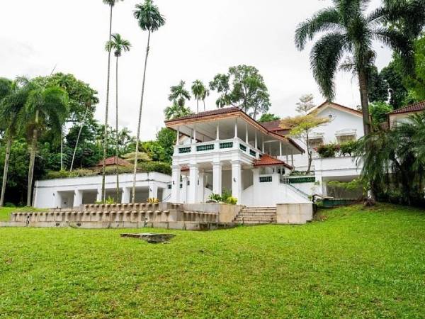 Căn nhà 6.000 tỷ đồng đã rao bán hai lần nhưng chẳng ai mua