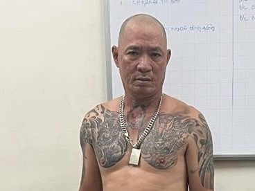 Bắt đối tượng có súng, cho vay rồi ép viết giấy nợ ‘cắt cổ’ ở Đồng Nai