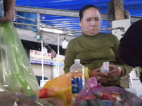 Bí mật đằng sau trẻ em ăn xin ở TPHCM: 'Bà trùm' cung cấp vé số