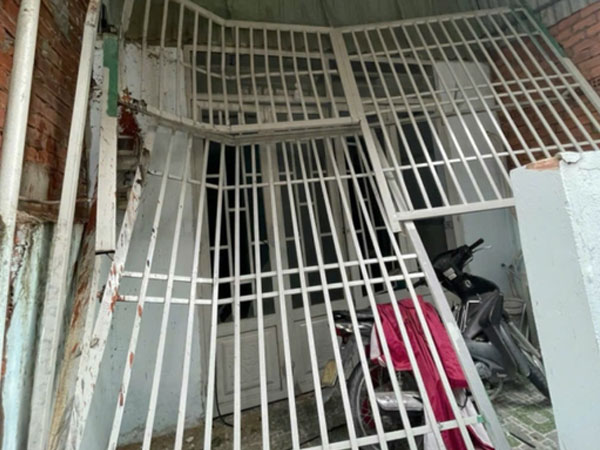 Vụ nổ xưởng trầm hương: Hàng xóm kể giây phút đất rung chuyển, tường đổ sập đè vào bé 10 tuổi đang ngủ
