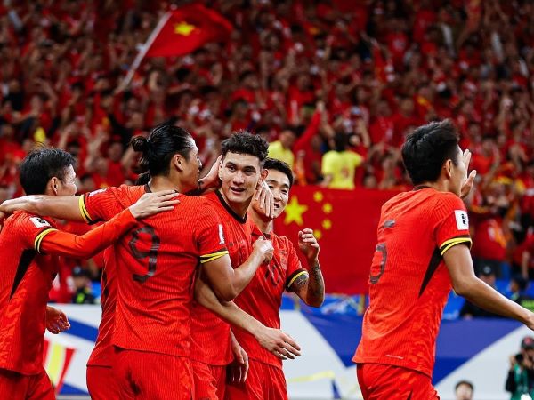 Báo Trung Quốc: 'Bóng đá Indonesia đắm chìm trong sự tự tin mù quáng'