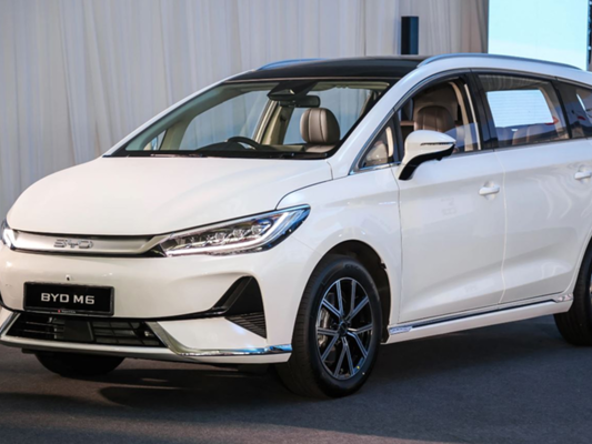 MPV chạy điện BYD M6 từ 639 triệu đồng tại Đông Nam Á
