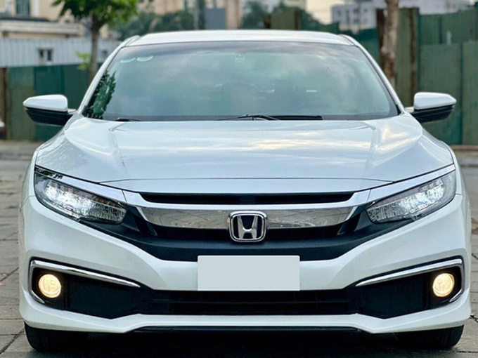 Có nên mua Honda Civic 2020 chỉ hơn 600 triệu ở Hà Nội?