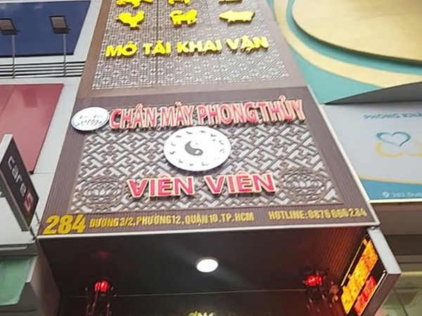 Cơ sở phun chân mày phong thủy bị tố chiếm đoạt 425 triệu đồng của khách