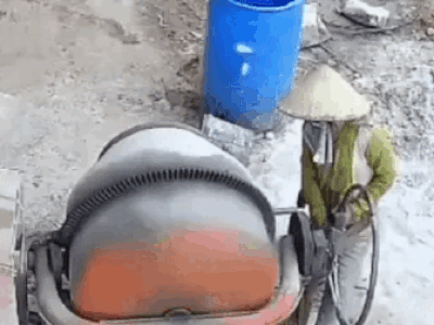 Ám ảnh tiếng hét kêu cứu của người phụ nữ bị điện giật tử vong khi trộn bê tông