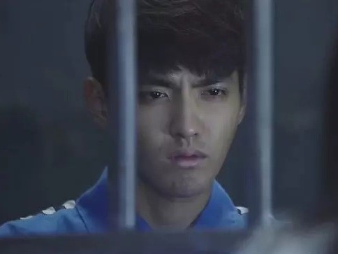 Ngô Diệc Phàm làm loạn trong tù