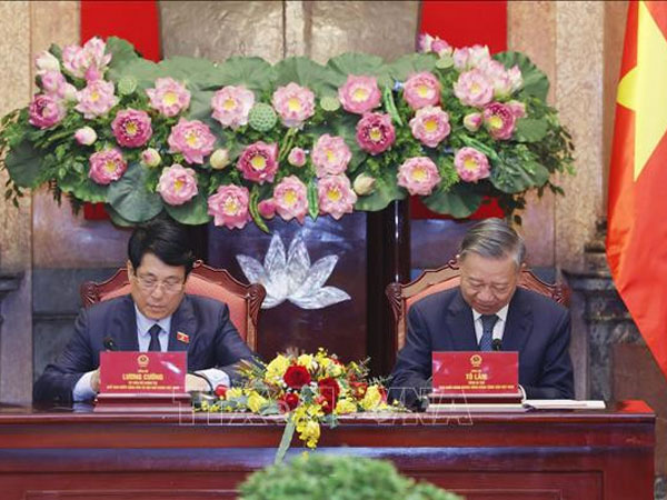 Lễ bàn giao công tác Chủ tịch nước