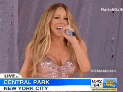 Bắt quả tang nữ diva đang định hát nhép thì rơi vào tình cảnh bị bắt ép phải hát live
