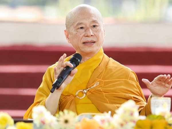 Trường Đại học cấp bằng Tiến sĩ cho ông Vương Tấn Việt lên tiếng