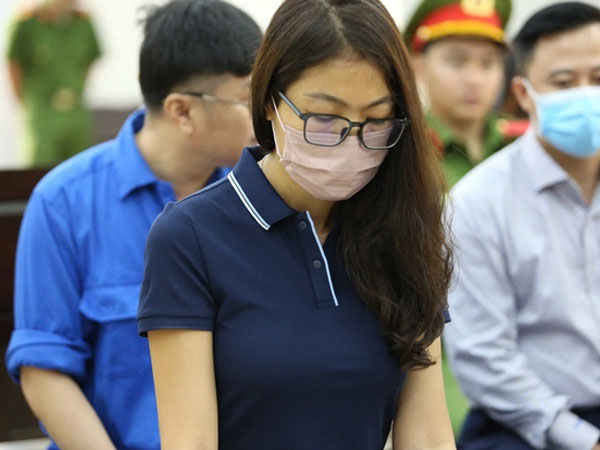 Vụ án cháy quán karaoke An Phú: Nữ cựu cán bộ công an không nhận tội