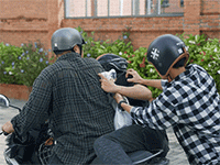 Phim Việt giờ vàng mới chiếu đã bị chê thậm tệ, dàn cast 'cưa sừng làm nghé' thất bại khiến netizen đòi bỏ xem