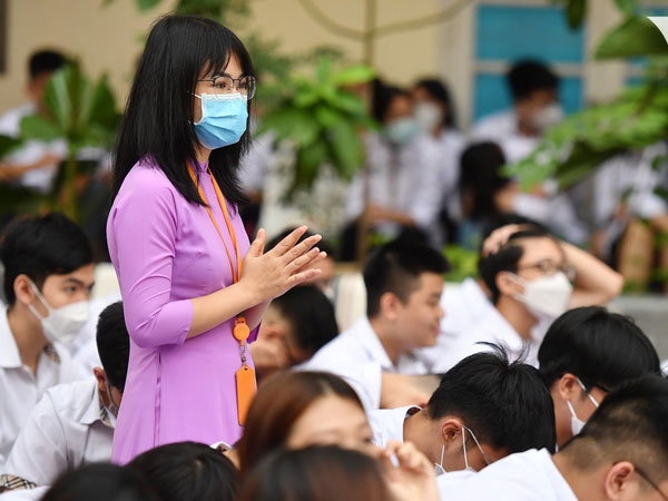 Bộ GD-ĐT lý giải đề xuất không công khai thông tin sai phạm của nhà giáo khi chưa có kết luận