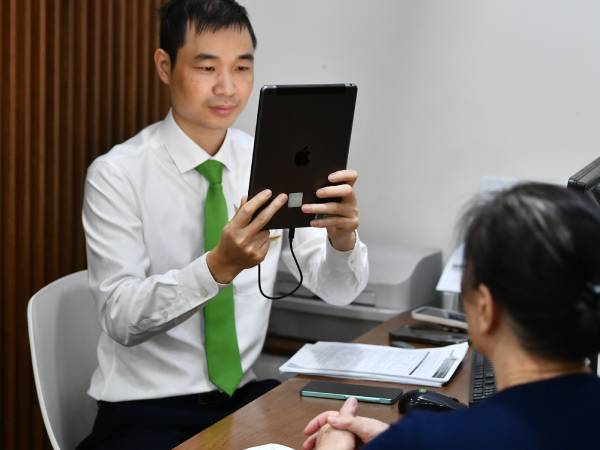 Từ 1/1/2025, người dùng tài khoản ngân hàng cần lưu ý gì?