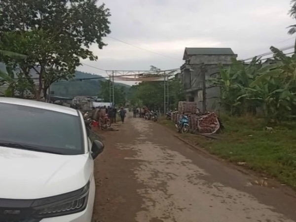 Hai người dân bị đối tượng tâm thần chém tử vong