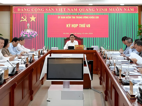 Ủy ban Kiểm tra Trung ương đề nghị kỷ luật các ông Nguyễn Xuân Ký, Bùi Văn Cường
