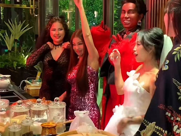 Tiệc Halloween nhà rich kid Gia Kỳ sang chảnh cỡ nào mà ai cũng muốn xin một vé tham dự?